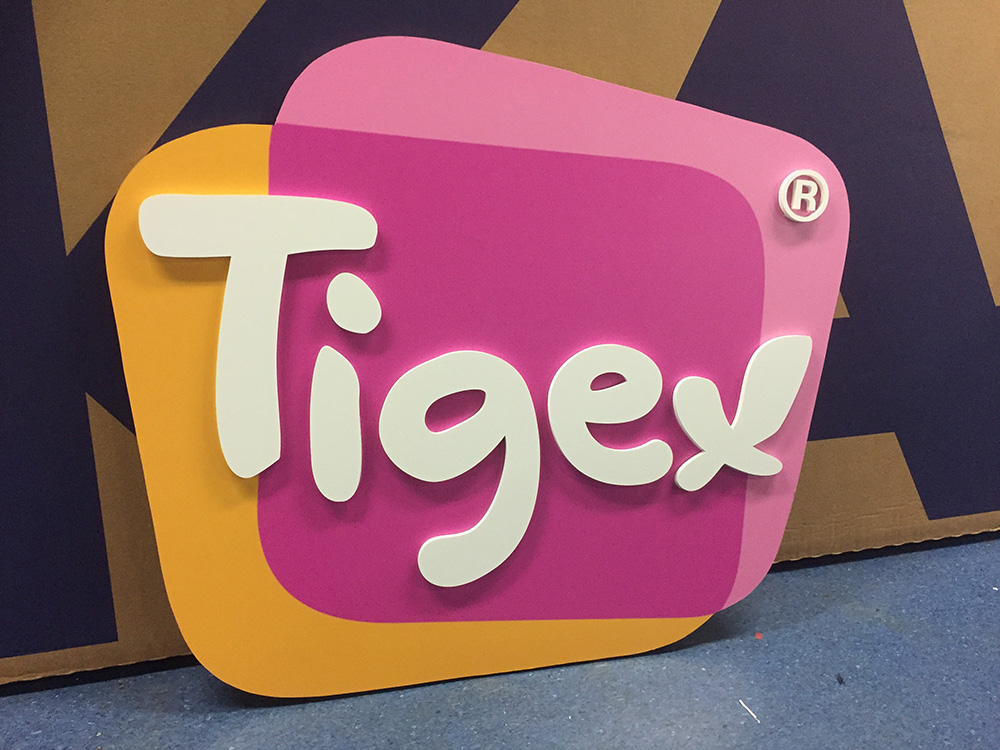 Corpóreo para la empresa Tigex, dedicados a la fabricación de productos del cuidado del bebé